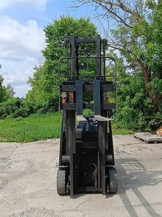 Wózek widłowy Nissan 1N1L15Q