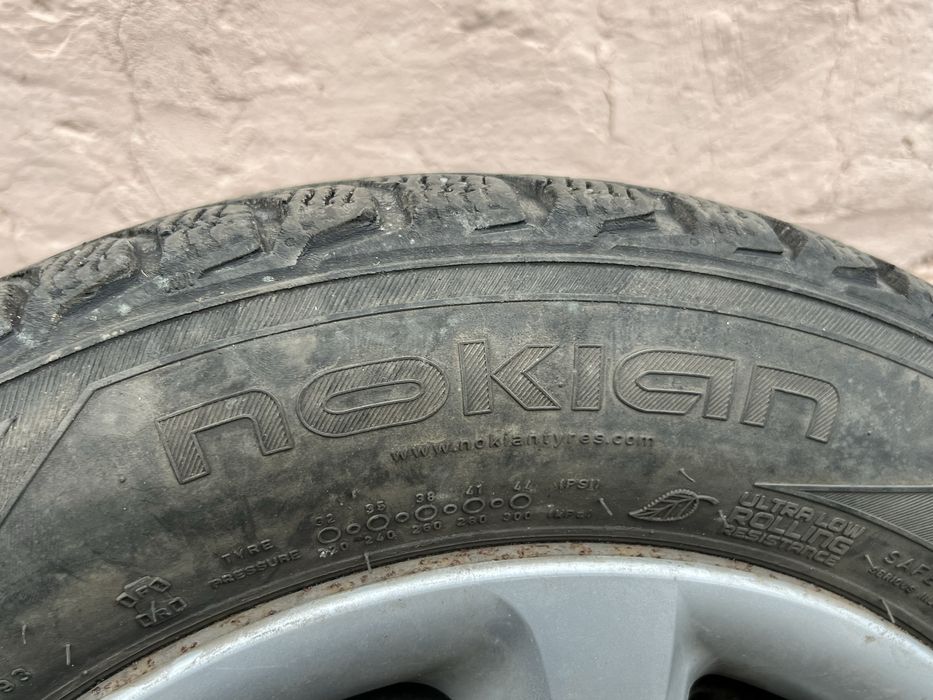 Диски с резиной зимней 175*65*14