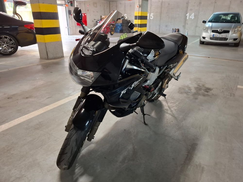 Honda VTR1000 dobry stan