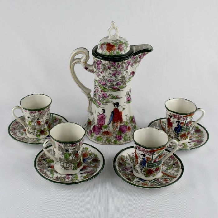 Parte serviço de café porcelana Japão, 4 chávenas e pires, Cafeteira