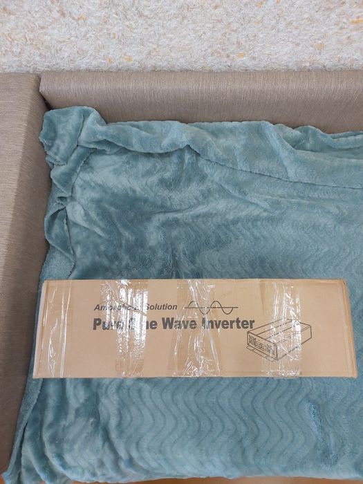 Продам інвертор перетворювач fdik5000w