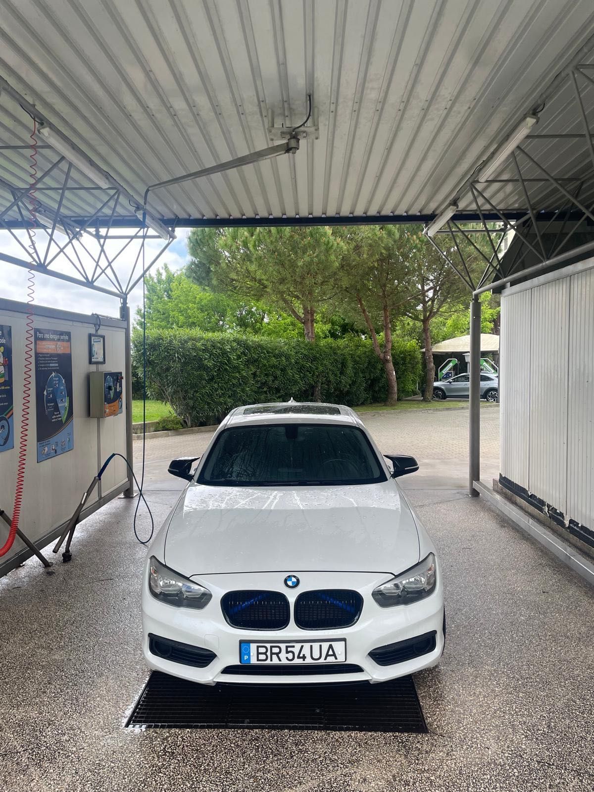 BMW 116D Pack M.