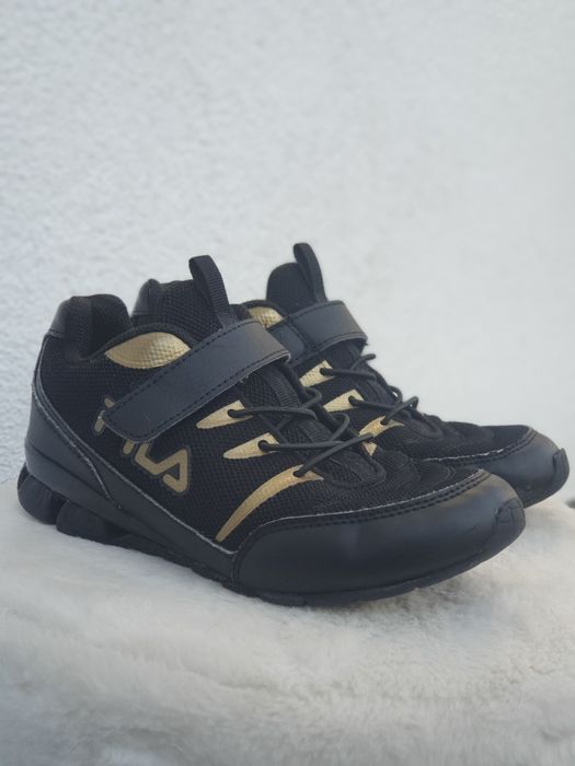 Sportowe buty dziecięce Fila 34 chłopiec/dziewczynka czarne adidasy