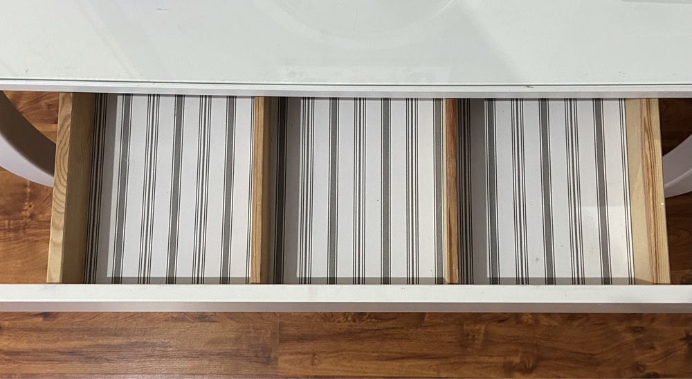 Toaletka Ikea Hemnes