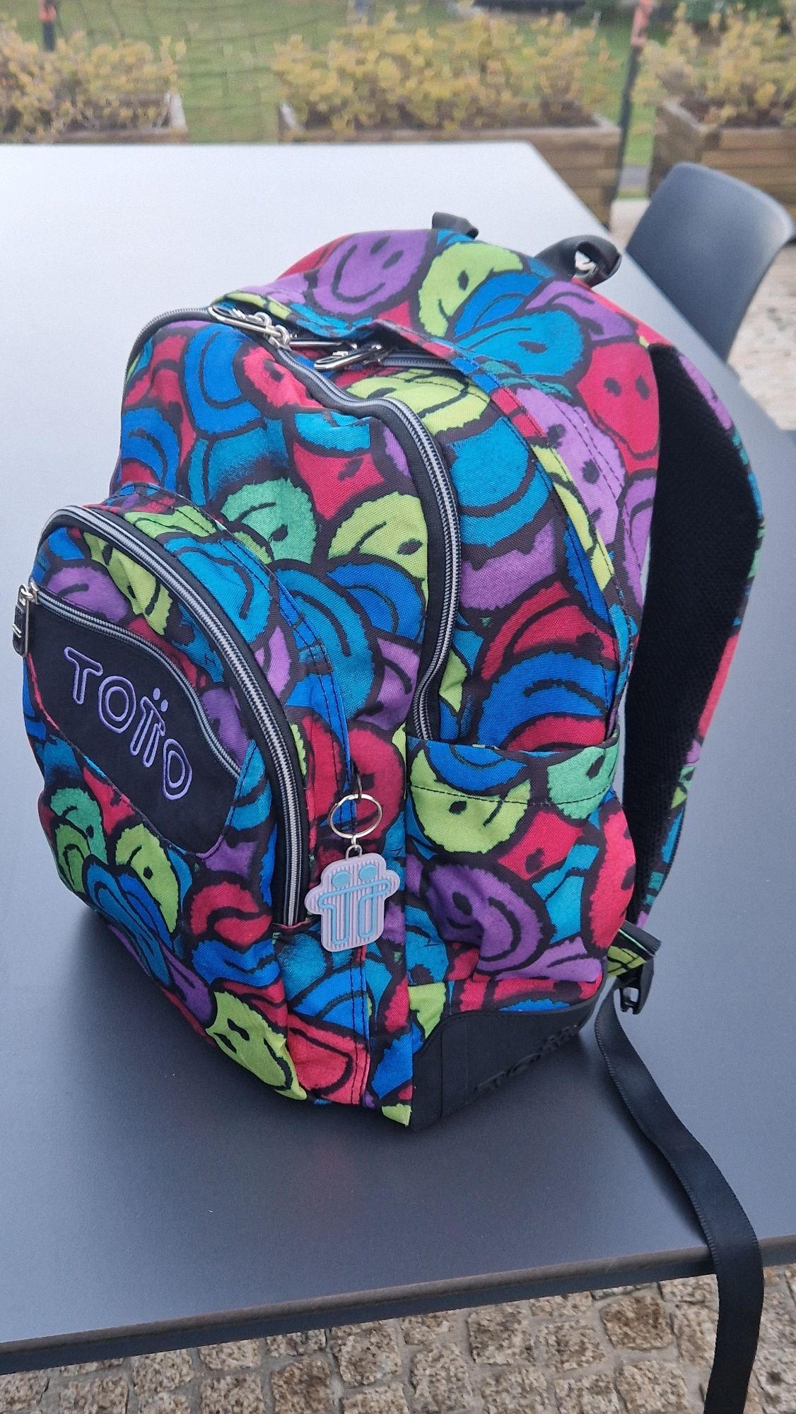 Mochila escolar TOTTO