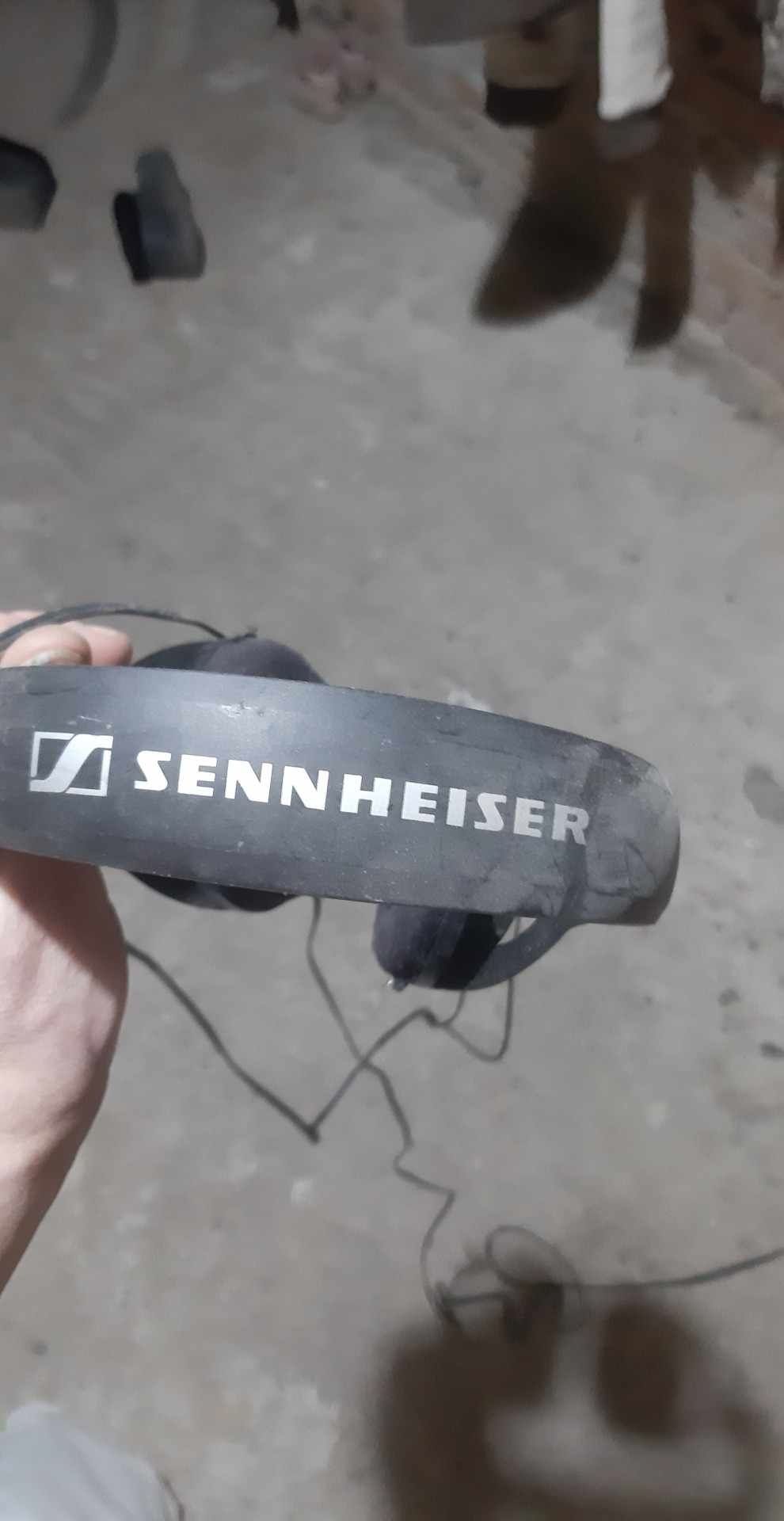 Навушники професійні,SENNHEISER