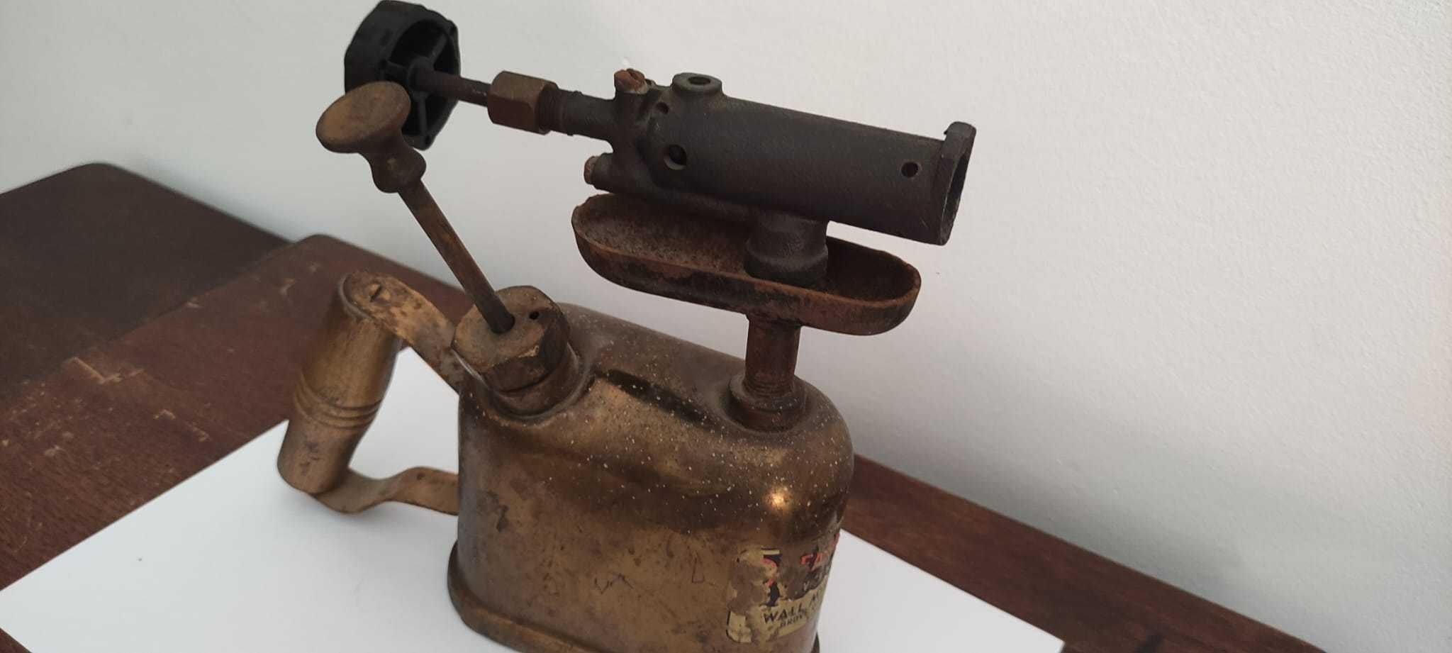 Antigo Maçarico gasolina