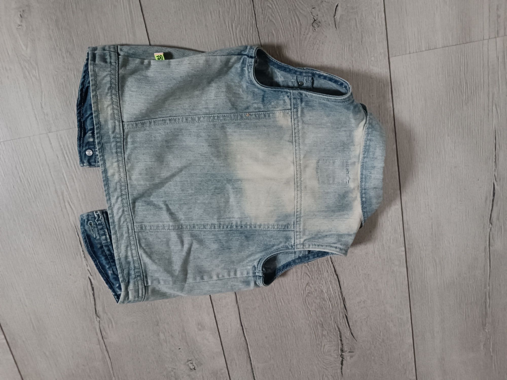Kurtka jeansowa kamizelka 128 cm