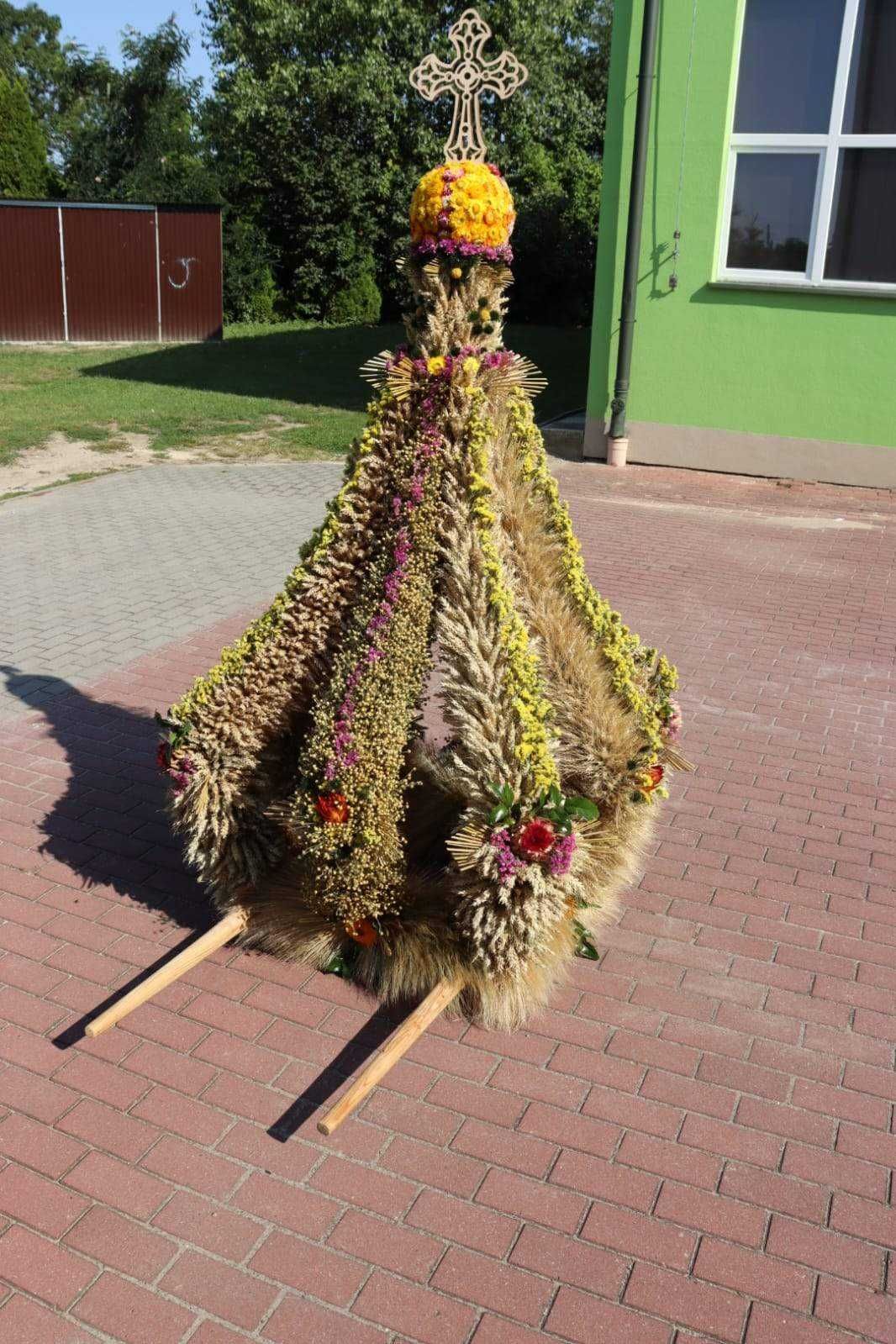Wieniec dożynkowy