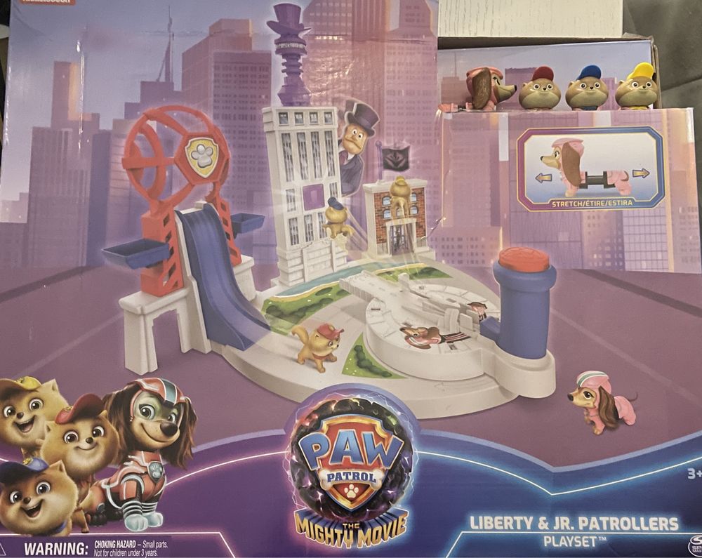 Psi Patrol zestaw baza miasto Liberty i Poms Wieża wyrzutnia 4 figurki