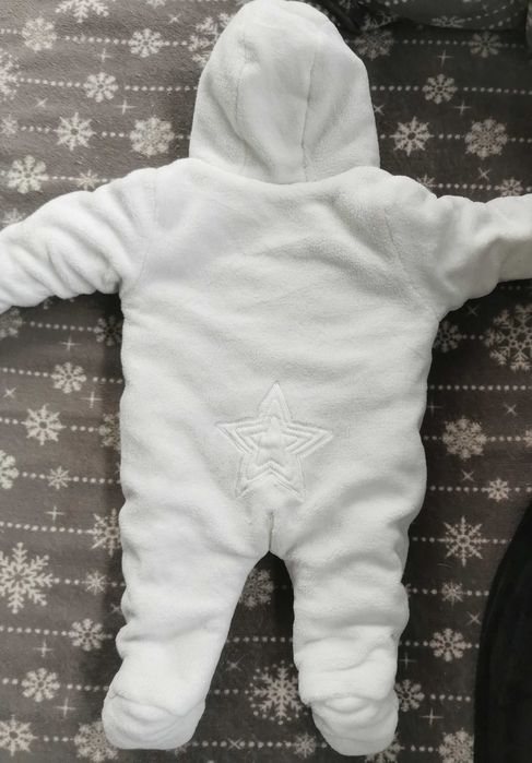 Kombinezon zimowy pajacyk na zimę, ciepły, biały, rozm. 56/62