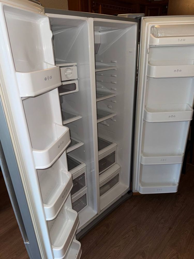 Холодильник! Двокамерний LG GR- B207TLQA великий side-by-side