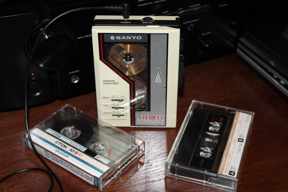 Винтажный кассетный плеер SANYO MGP-17 Made in Japan Звучание, Bидео.