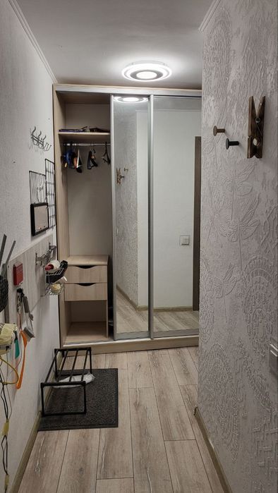 Продаж 2к квартири Космос Комарова Висотна