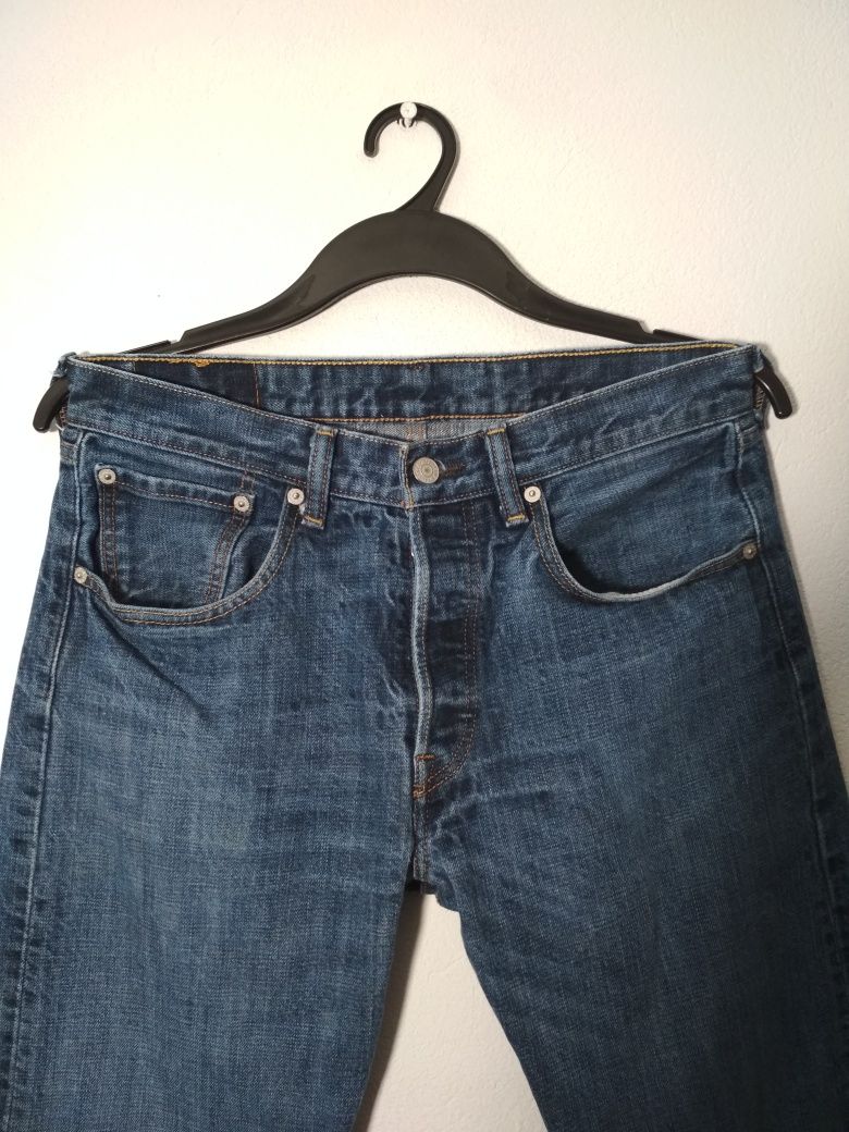 Levi's 501 jeans spodnie jeansowe dżinsy W32 L32