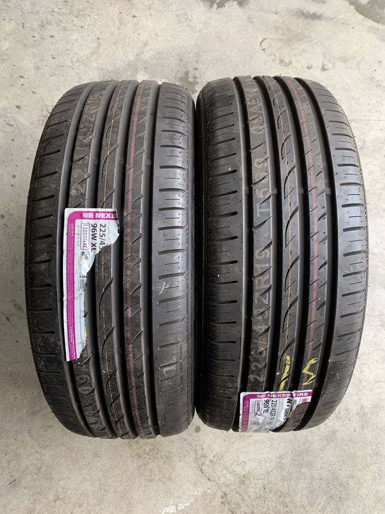 (2шт) нові 225/45R19 Nexen NFera SU4 (96W XL) літні шини