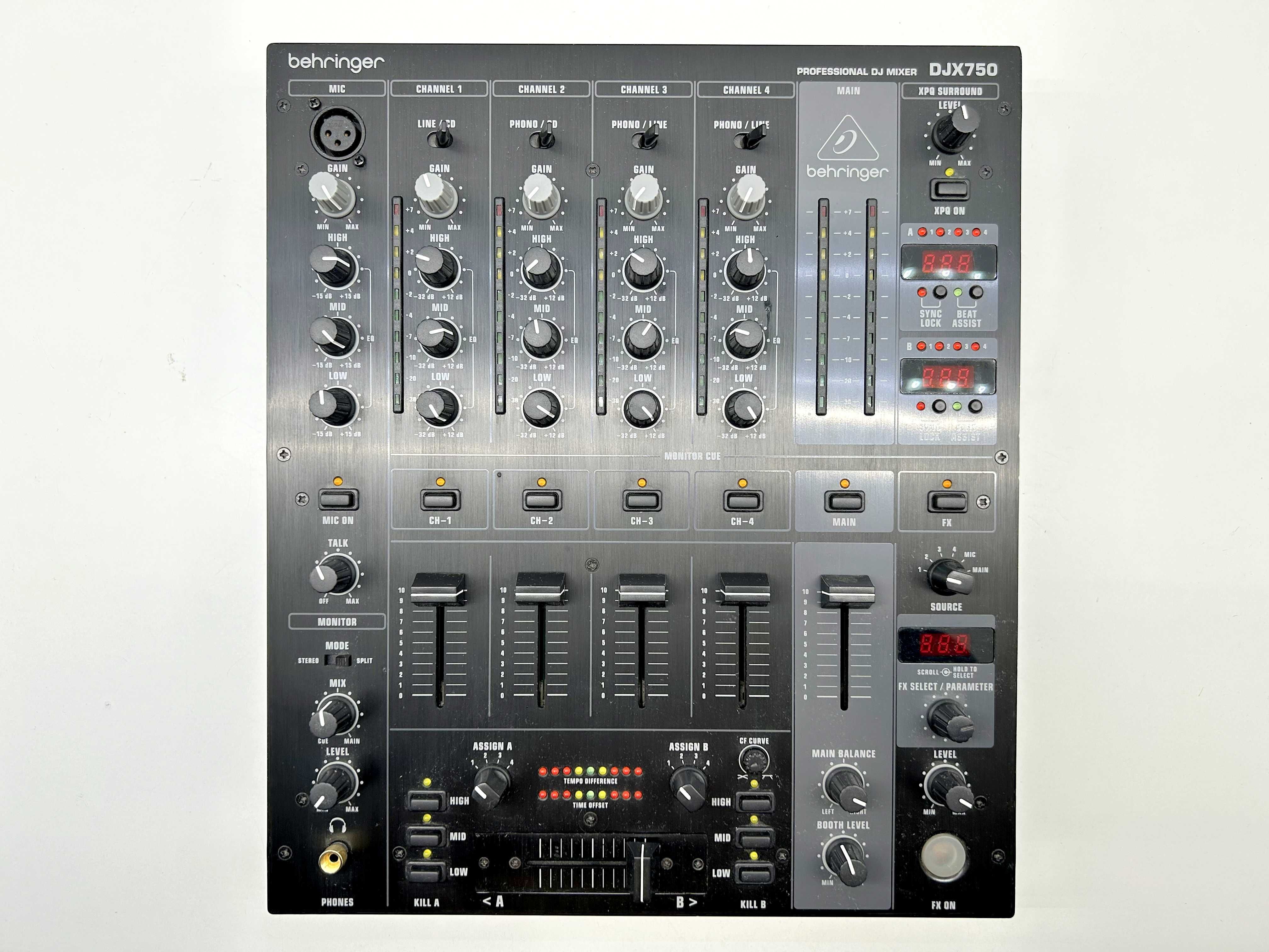 Pro Mixer Behringer DJX750