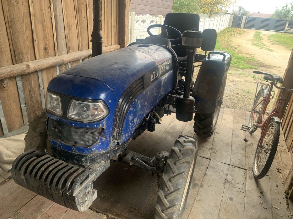 Продам дтз 244.4р