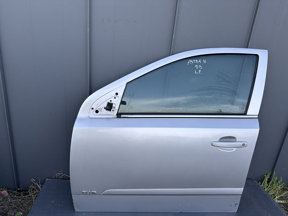 Drzewi Przód Lewe Astra H 5D Z157