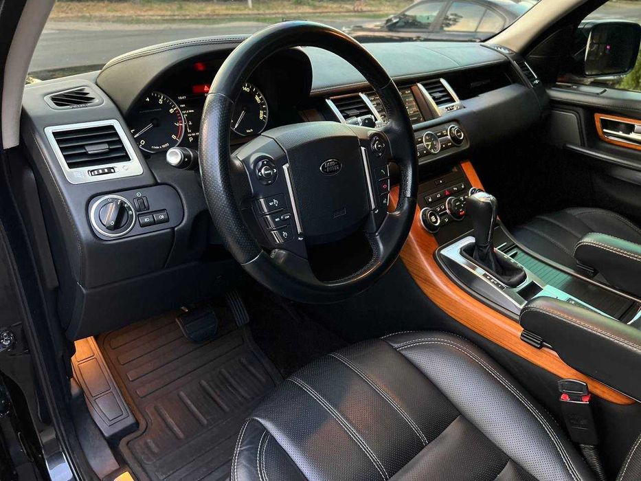 Land Rover Range Rover Sport 2013