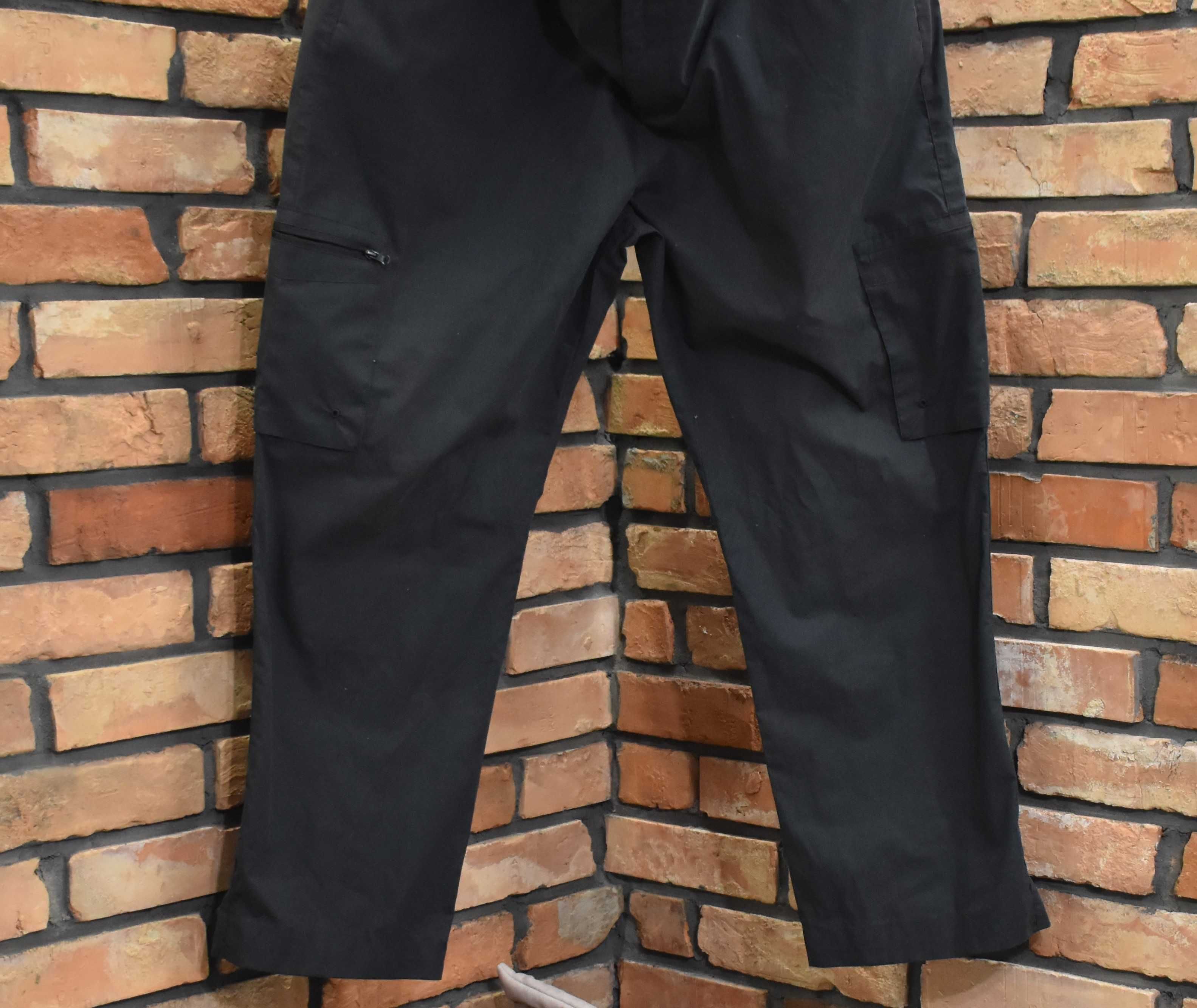 Mountain Warehouse czarne spodnie trekkingowe jak nowe W42 XXL