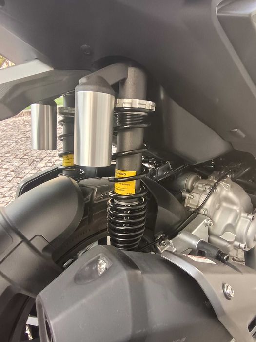 Maxi Scooter Keeway 300 XDV (Nova) com Top Case SHAD