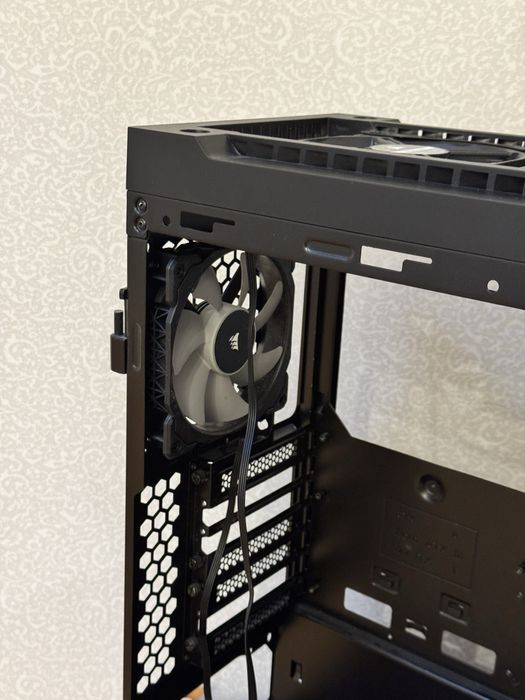 Корпус Thermaltake