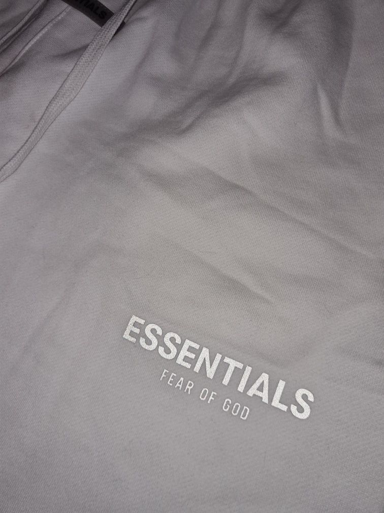 Spodenki Fear of God Essentials Sweatshort Light Oatmeal