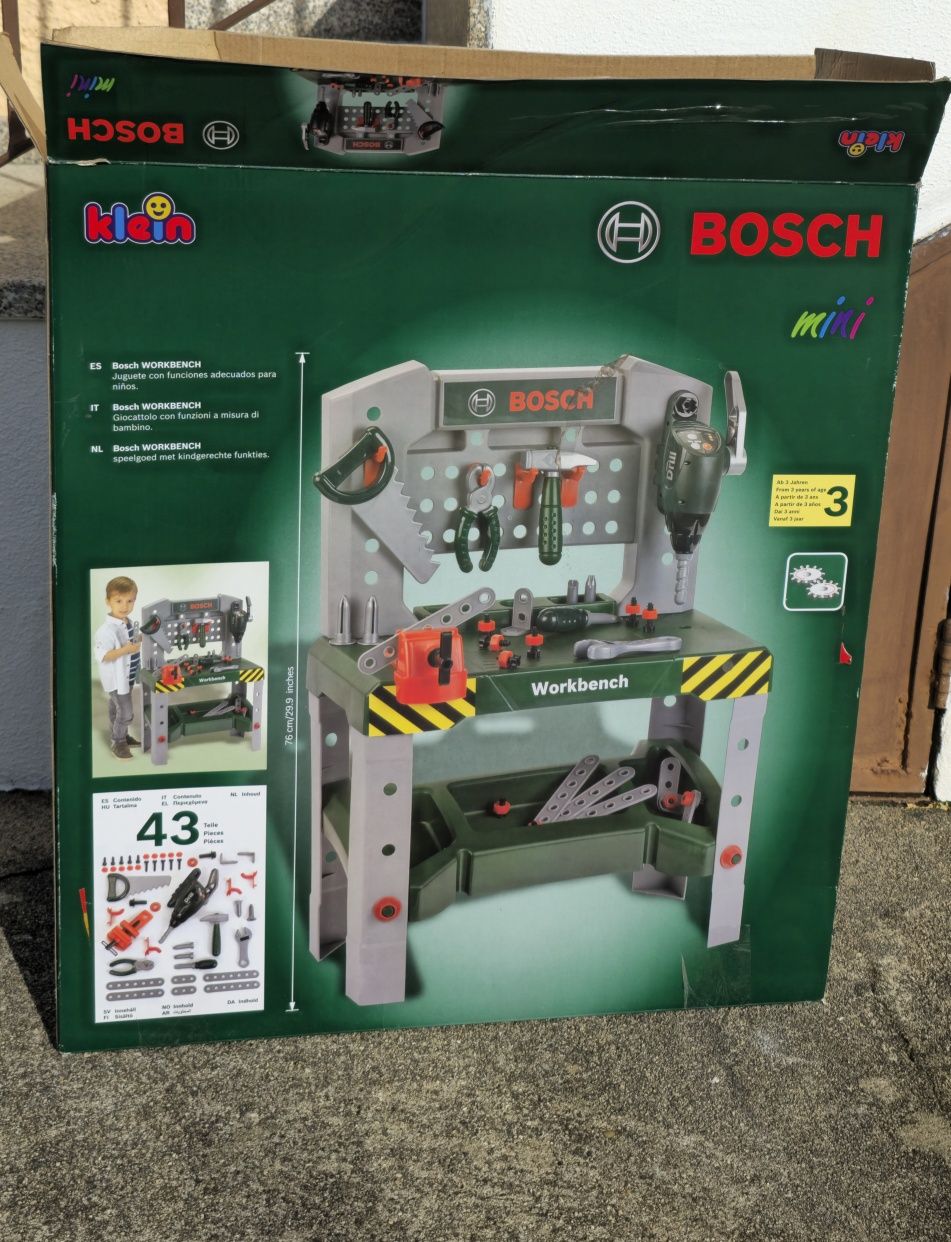 Mesa de ferramentas bosch para criança