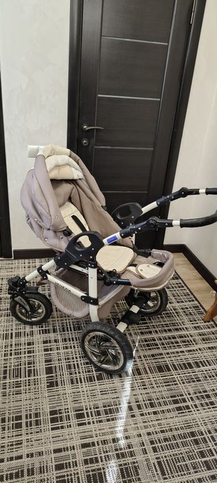 Продам дитячу коляску