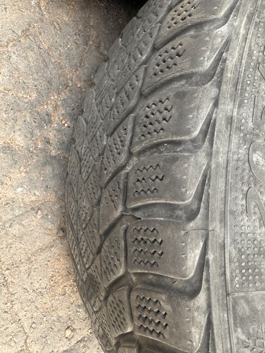 Felgi Audi 17” z oponami – para