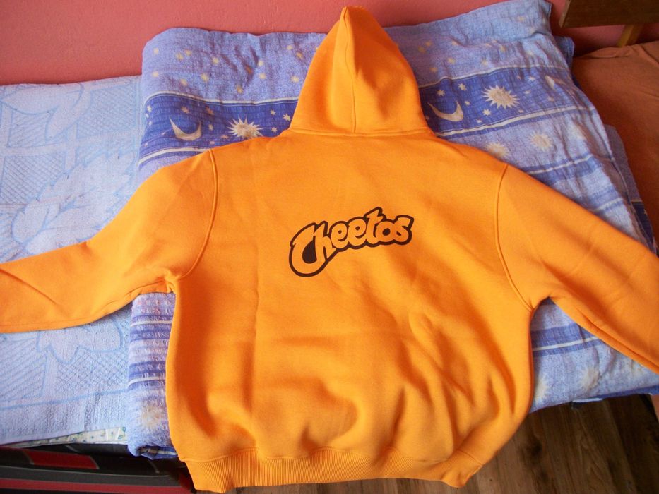 Bluza Cheetos nowa 80 % bawełna