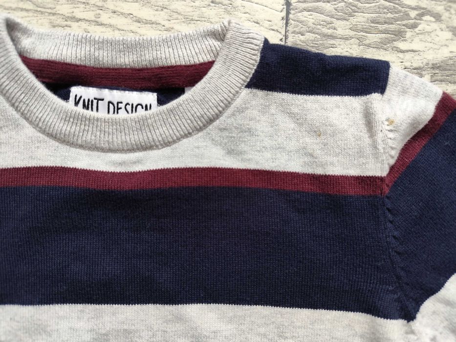 Sweter chłopięcy sweterek C&A r. 134