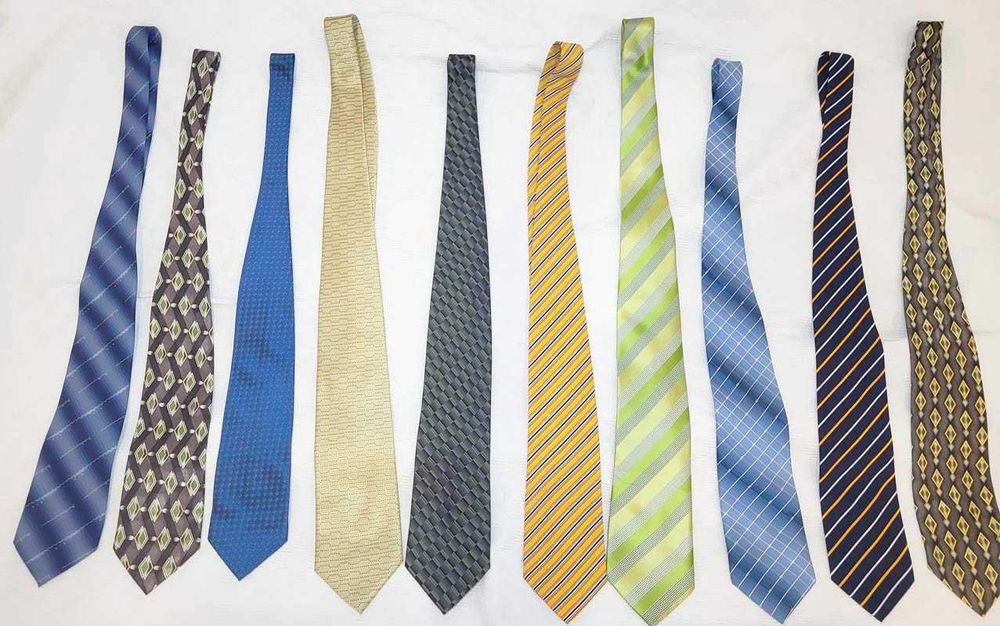 Галстуки, набор номер 3, 10шт. Есть несколько наборов. Теремки.