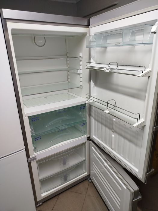 Холодильник Liebherr