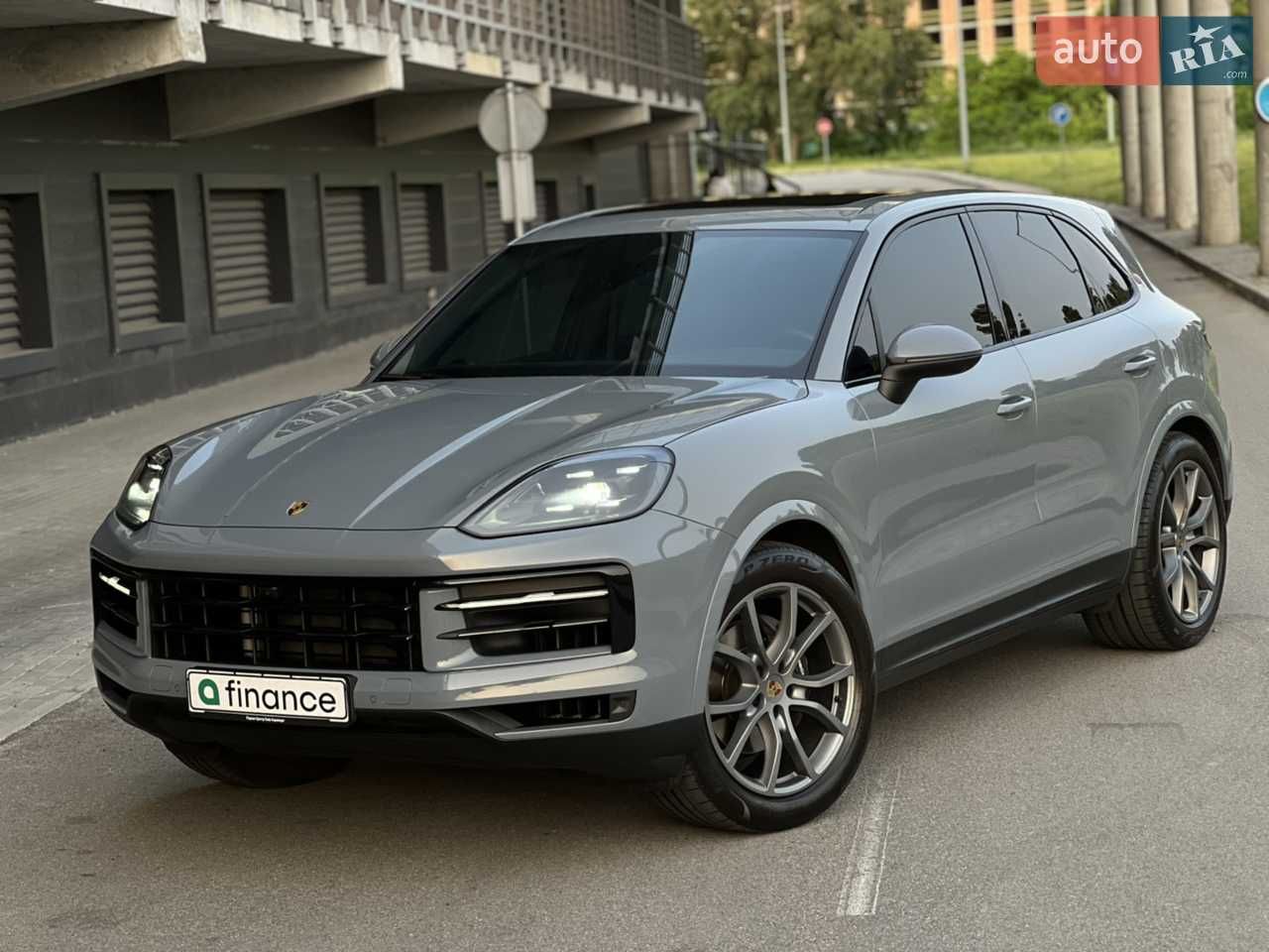 Продам Porsche Cayenne 2024, в розстрочку