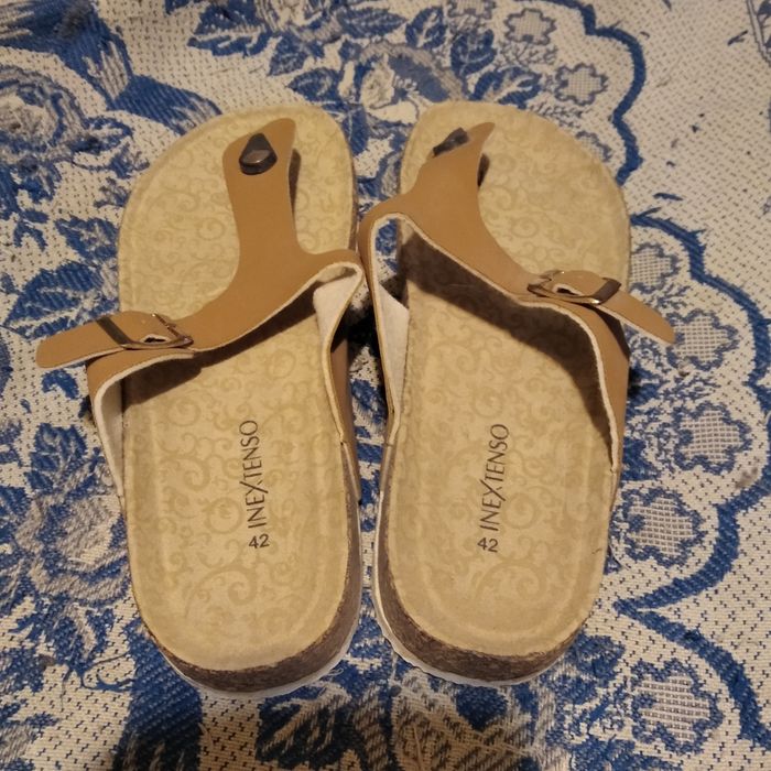 Шлепки босоножки Женские новые через пальчик