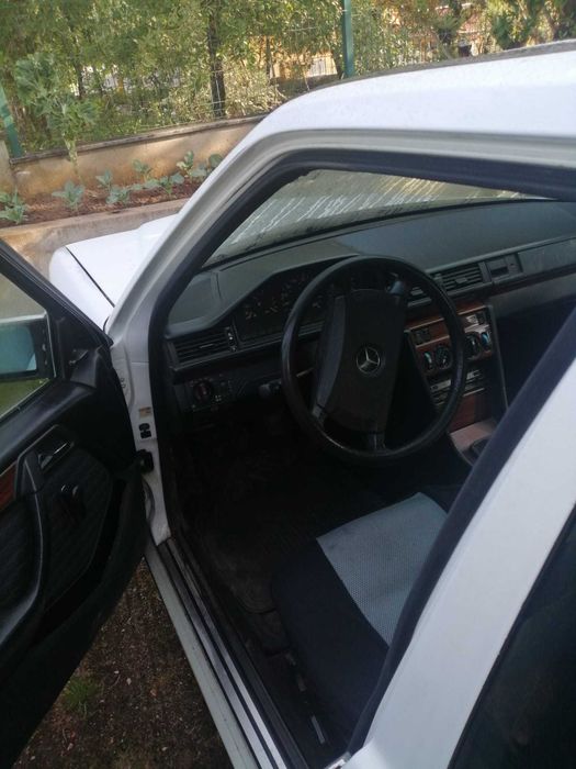 Mercedes em ótimo estasdo
