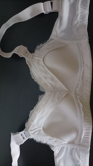 Miękki biustonosz dla karmiącej Care Less 75D