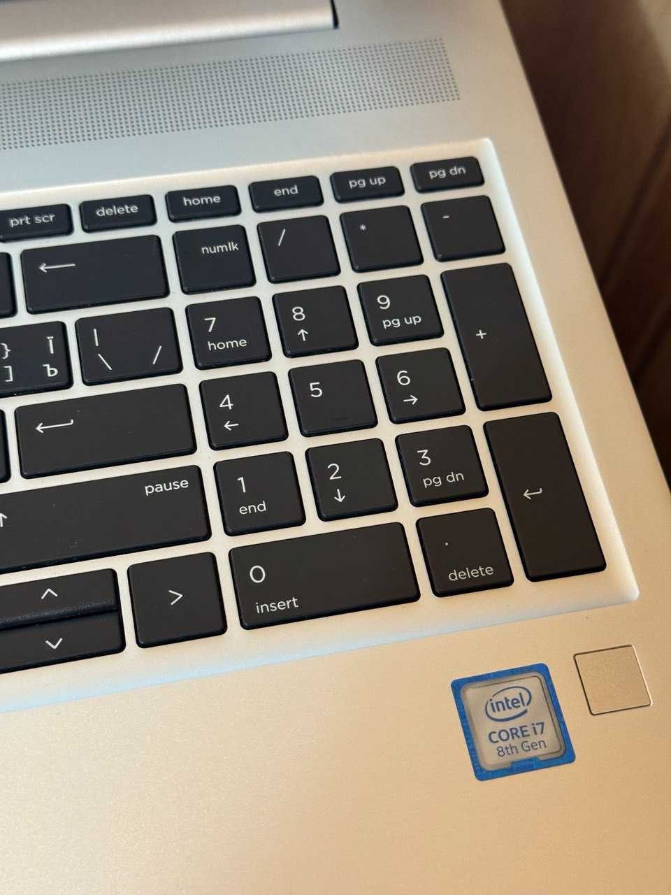 Ноутбук 9 з 10 для роботи чи навчання HP ProBook 450 G6 i7 16 256