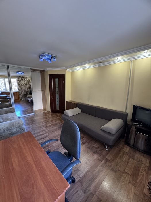 1-кімн. квартира, вул. Скальда (Комарова)