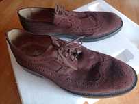 Sapatos de camurça n°44  COMO NOVOS!