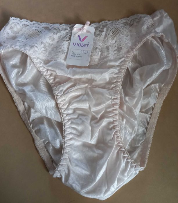 Трусы женские шелковые 48 размер