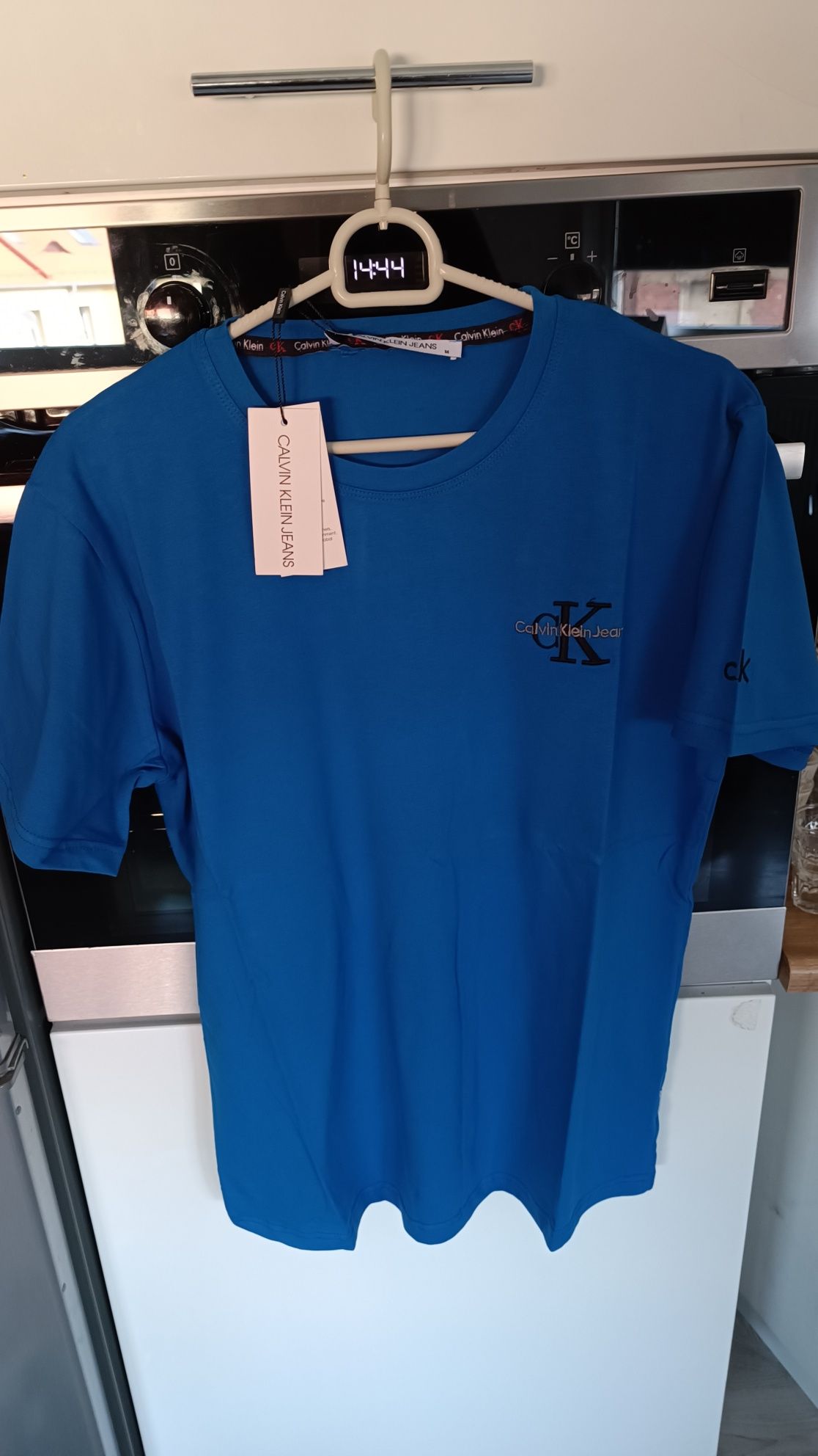 T-shirt męski rozmiar M kolor niebieski CK
