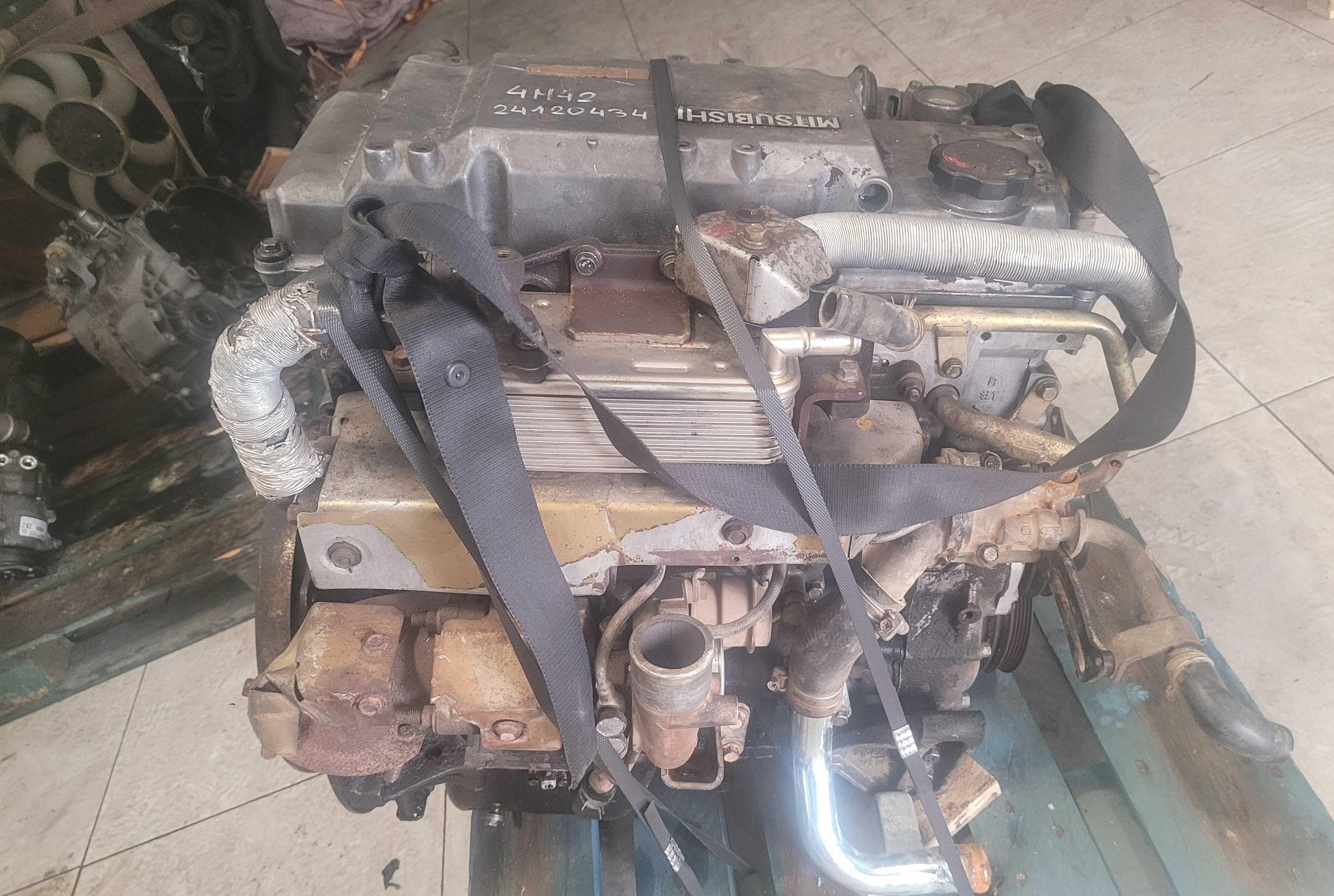 motor fuso canter 3.0 mitsubishi 4M42 euro 3