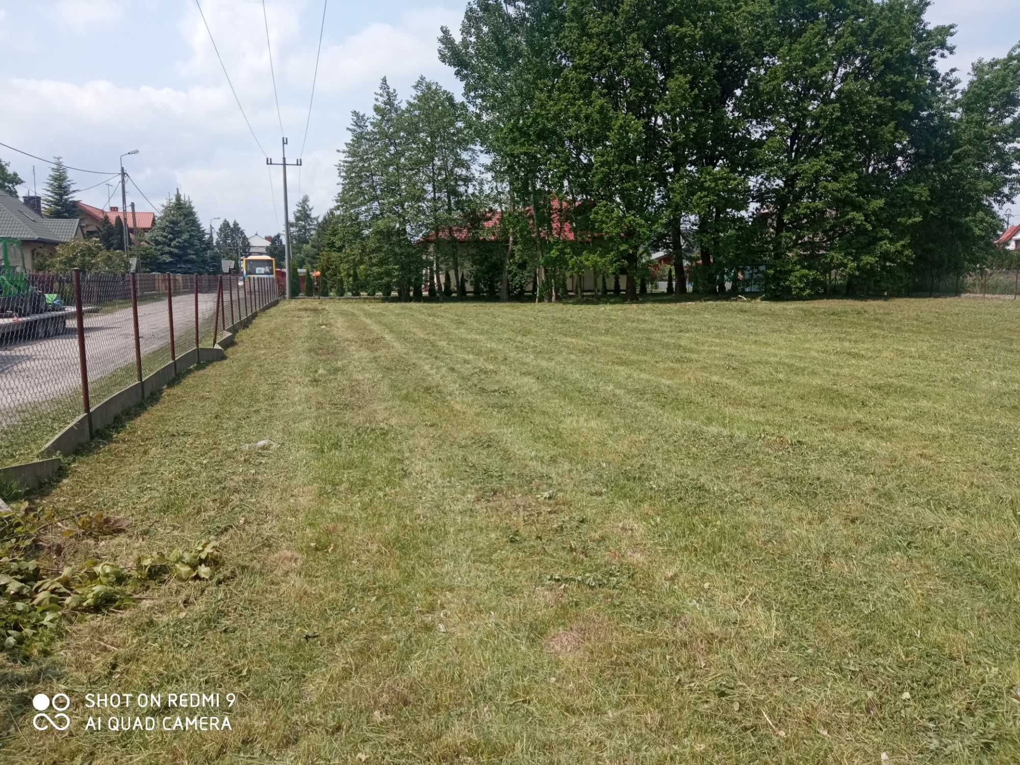 Koszenie elektrowni, farm fotowoltaicznych, działek, zakrzaczeń