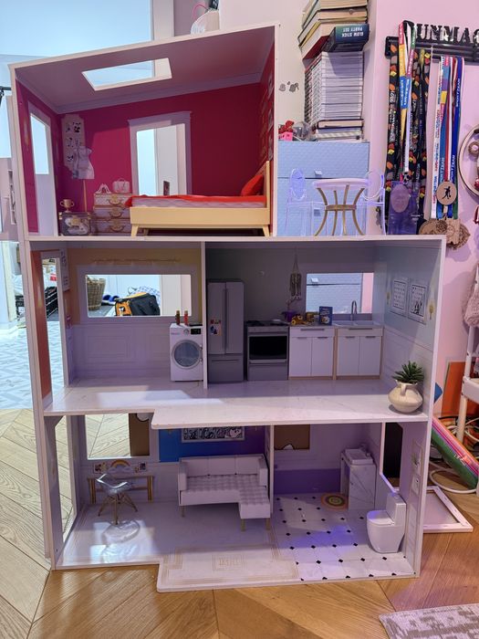 Rainbow High Duży Domek dla lalek z akcesoriami