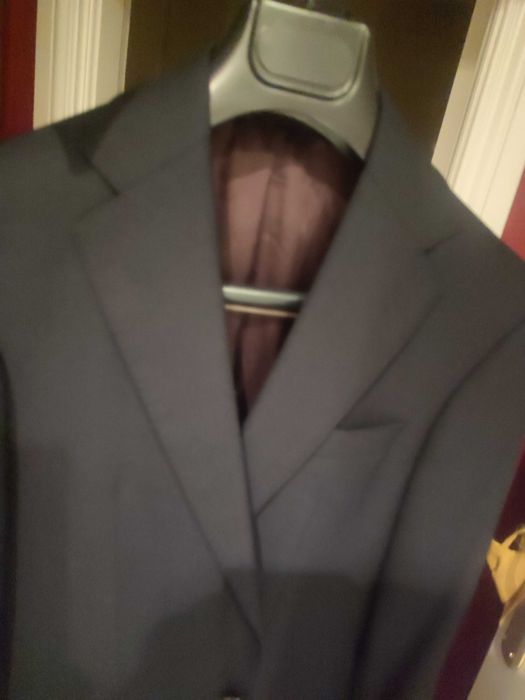 Casacos e blazeres novos da Oficina Mustra. Luxo