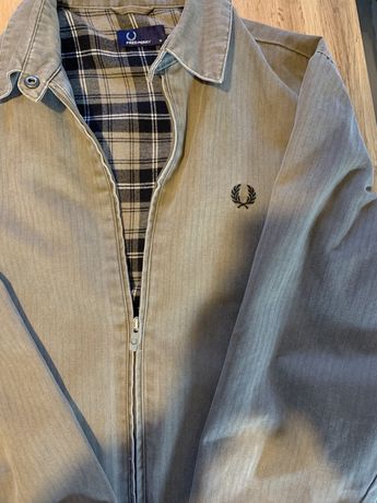 Курточка Fred Perry