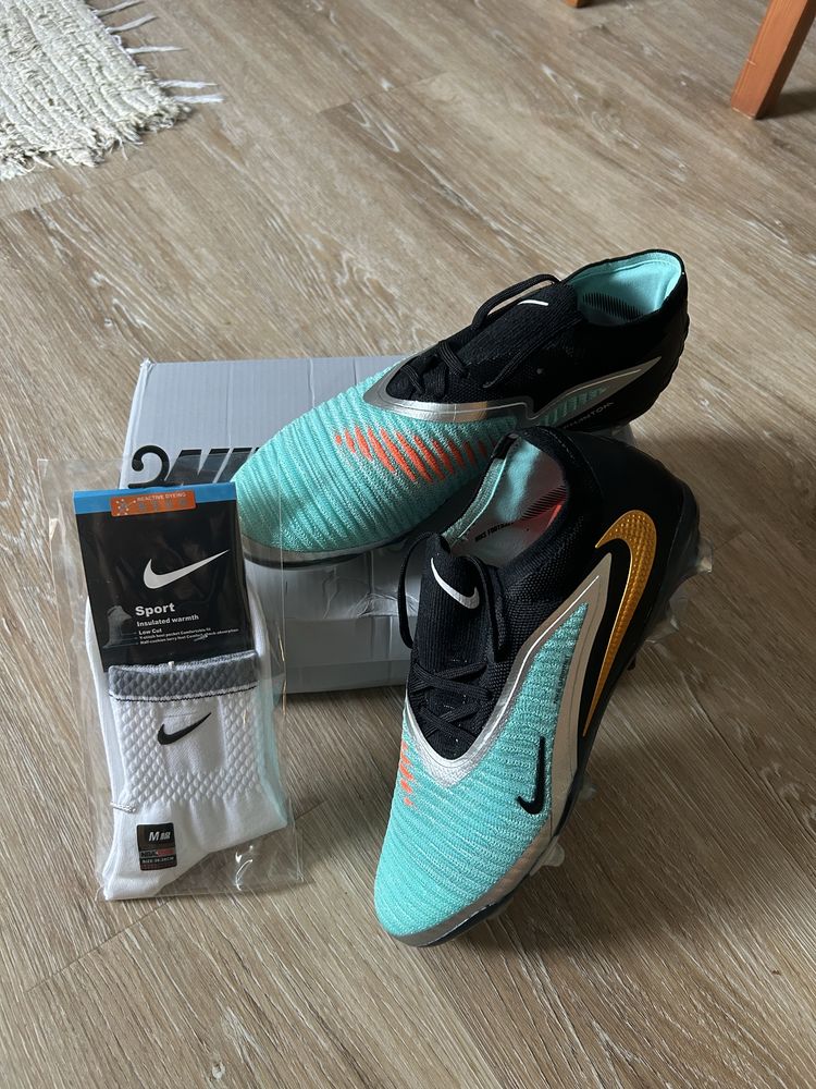 Chuteiras Nike Phantom 6 Low Elite + Meias Nike (NOVAS)